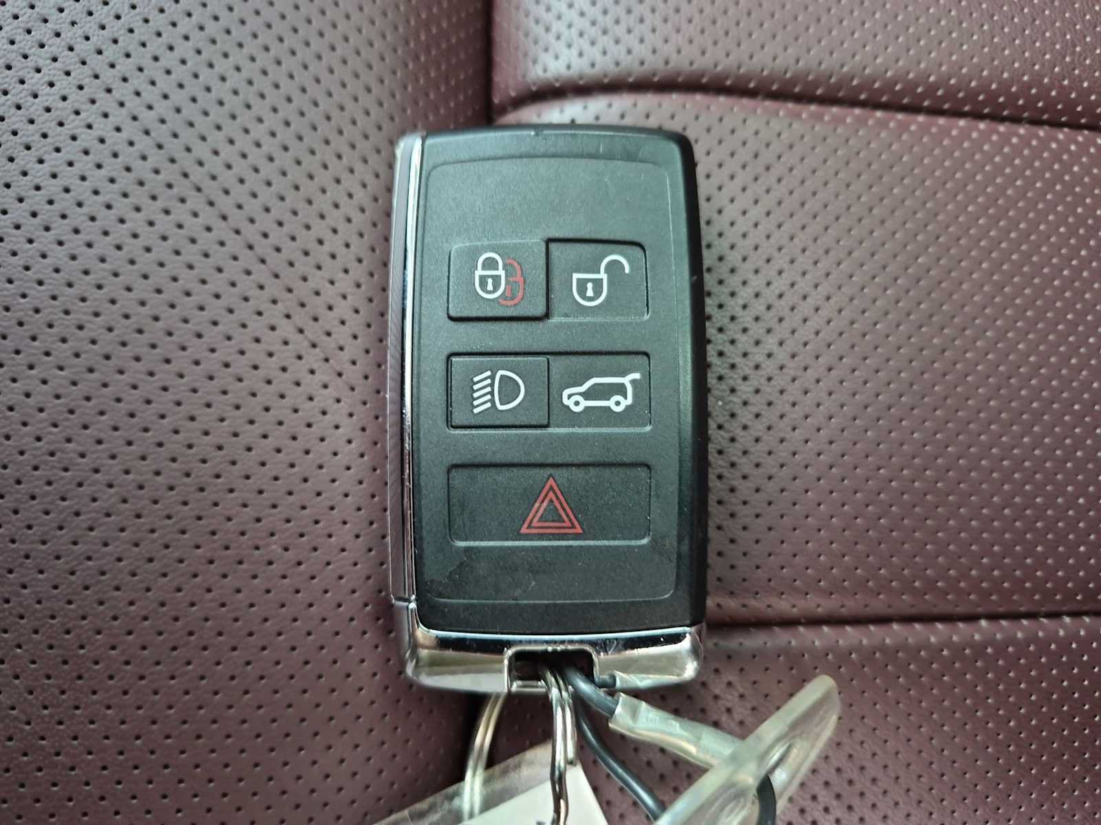Used 2024 Land Rover Range Rover Sport Dynamic SE AWD/4WD image 38