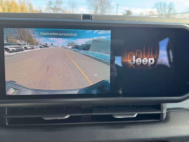 New 2026 Jeep Gladiator Sport AWD/4WD image 13