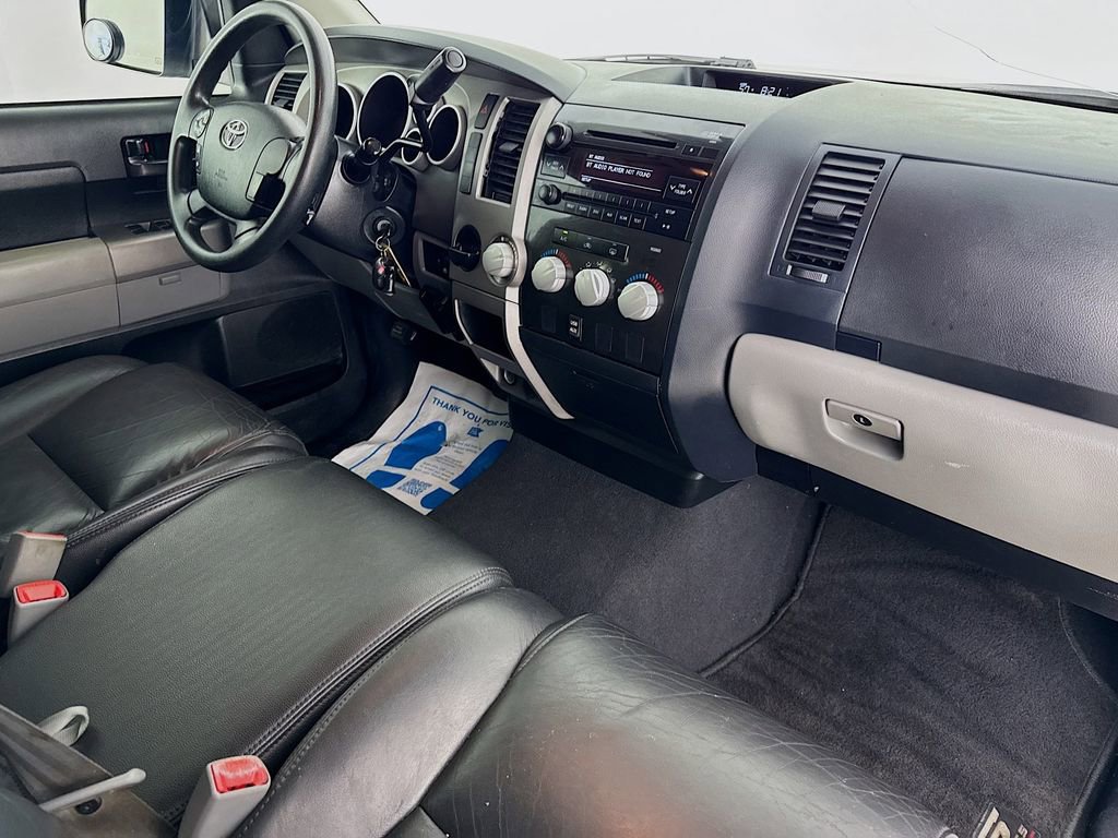 Used 2012 Toyota Tundra 2WD CrewMax w/ Tow Pkg image 33