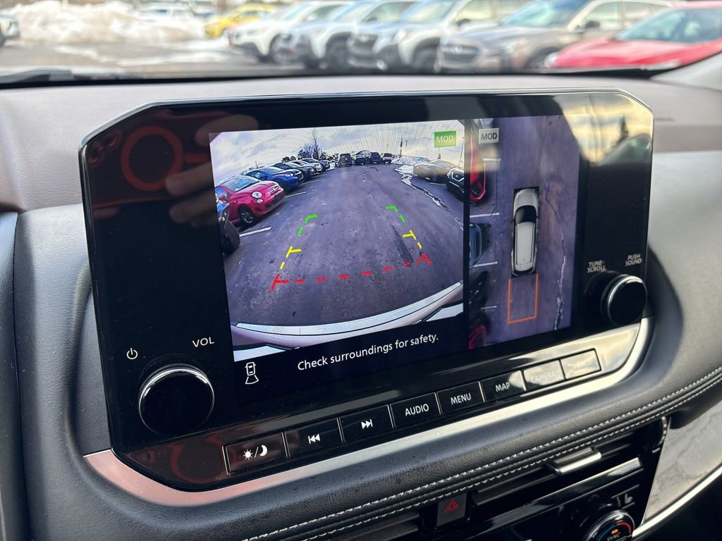 Used 2023 Nissan Rogue Platinum w/ Platinum Premium Package image 28