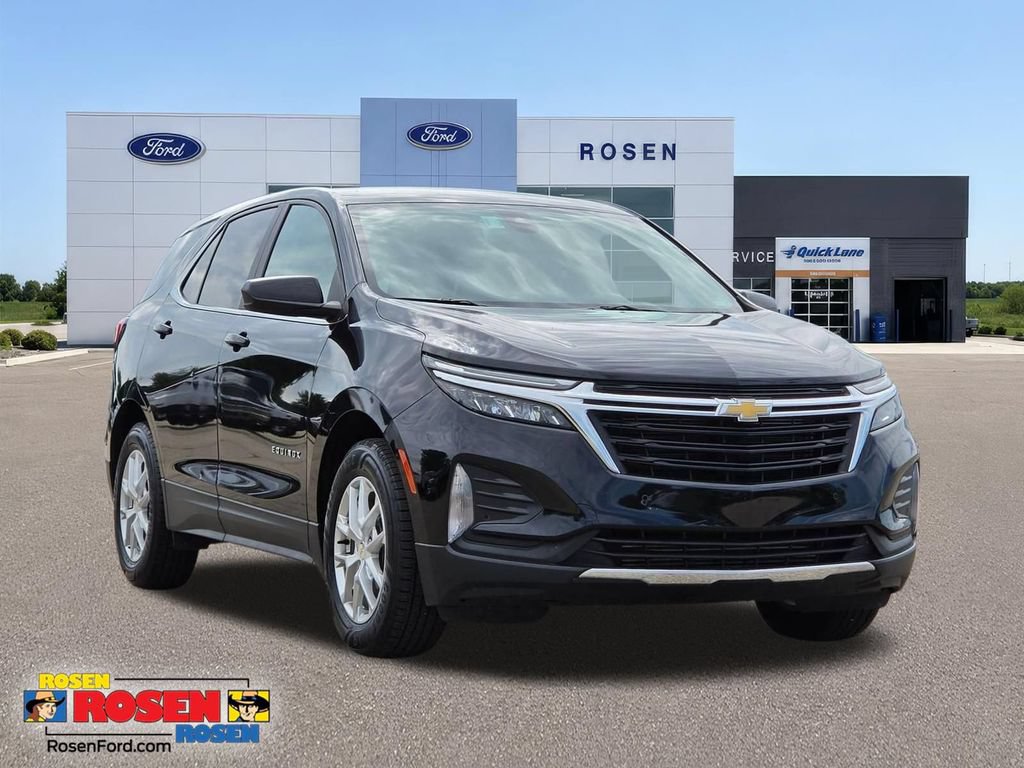 Used 2024 Chevrolet Equinox LT FWD image 1