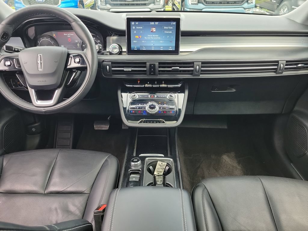 Certified 2022 Lincoln Corsair AWD w/ Premium Package image 11