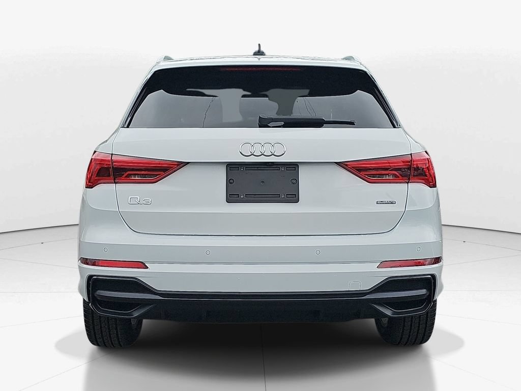 Used 2021 Audi Q3 2.0T Premium w/ Convenience Package AWD/4WD image 7