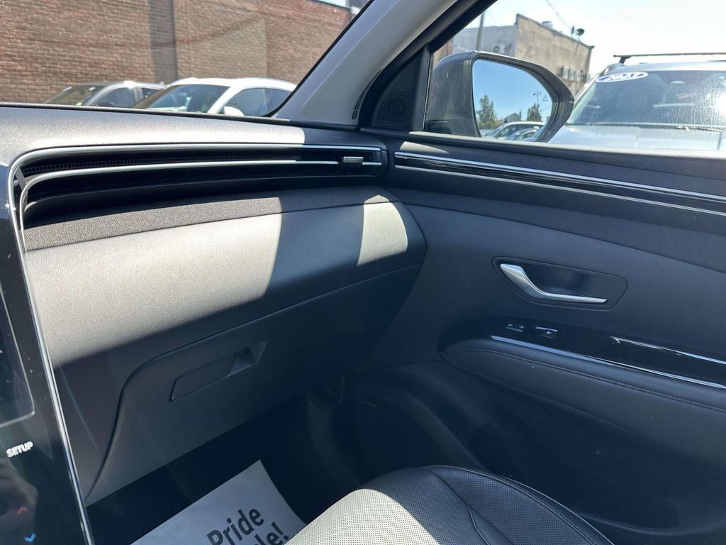 Used 2023 Hyundai Tucson Limited image 30