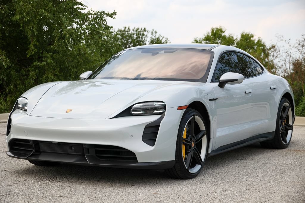 Certified 2021 Porsche Taycan AWD/4WD image 30