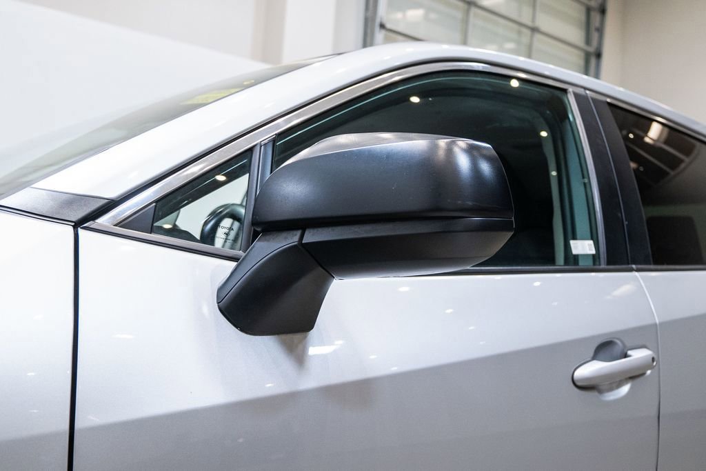 Used 2023 Toyota RAV4 LE image 12