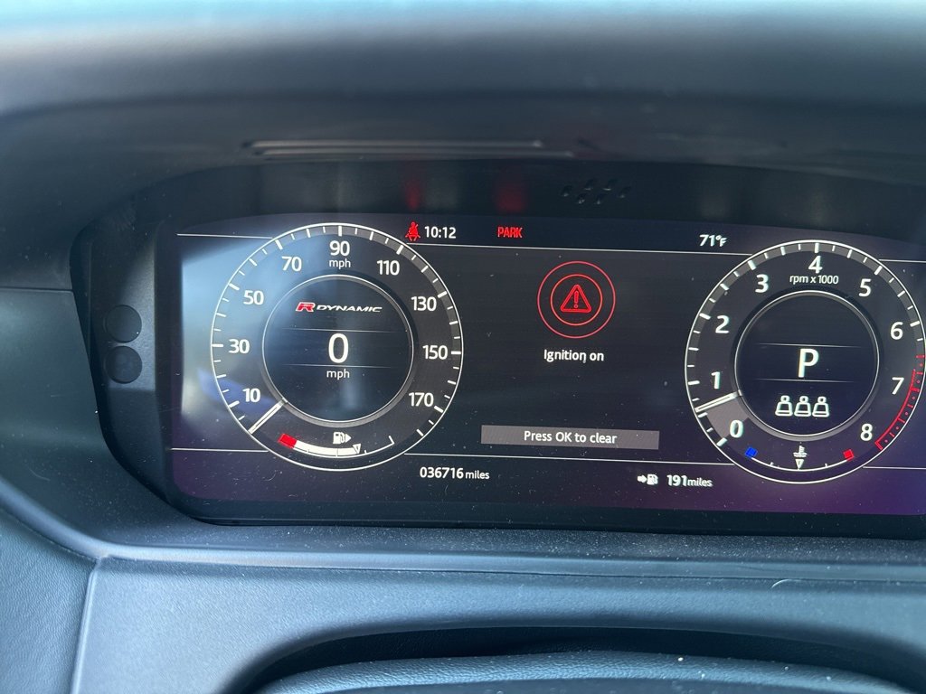 Used 2019 Land Rover Range Rover Velar R-Dynamic HSE image 3