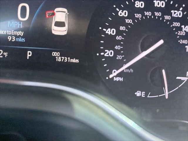 Used 2022 Toyota Avalon XLE w/ Moonroof Package FWD image 7