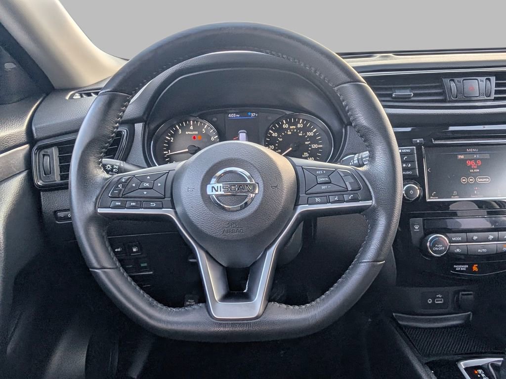 Used 2019 Nissan Rogue SV image 19