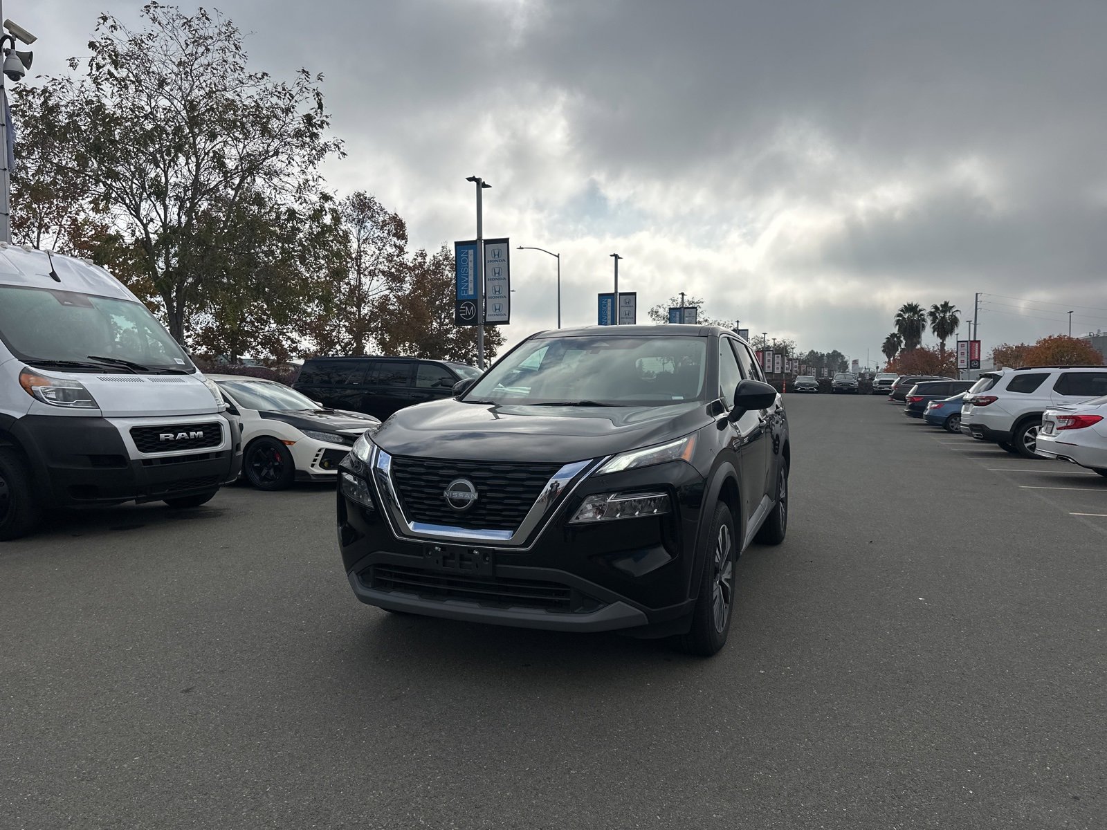 Used 2023 Nissan Rogue SV