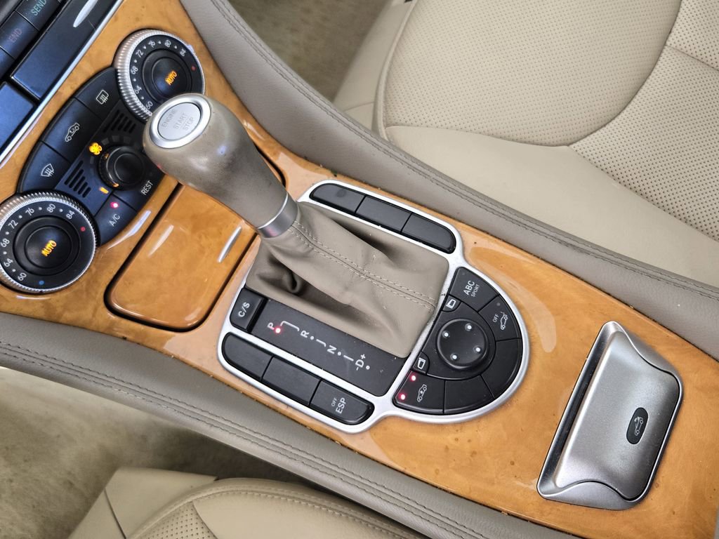Used 2007 Mercedes-Benz SL 550 image 22