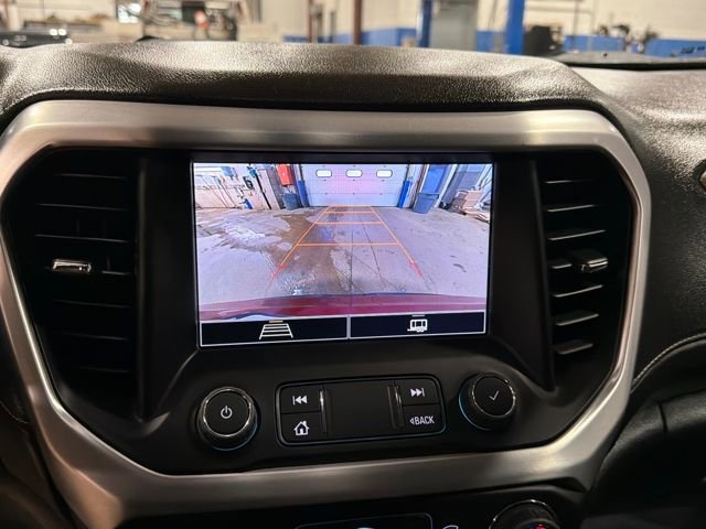 Used 2023 GMC Acadia SLE w/ Driver Convenience Package image 25