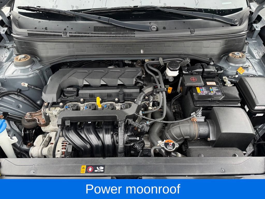 Used 2022 Hyundai Venue SEL w/ Cargo Package FWD image 11