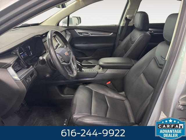 Used 2018 Cadillac XT5 Luxury w/ Driver Awareness Package AWD/4WD image 7