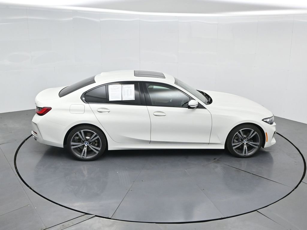 Used 2023 BMW 330i Sedan w/ Driving Assistance Package image 50