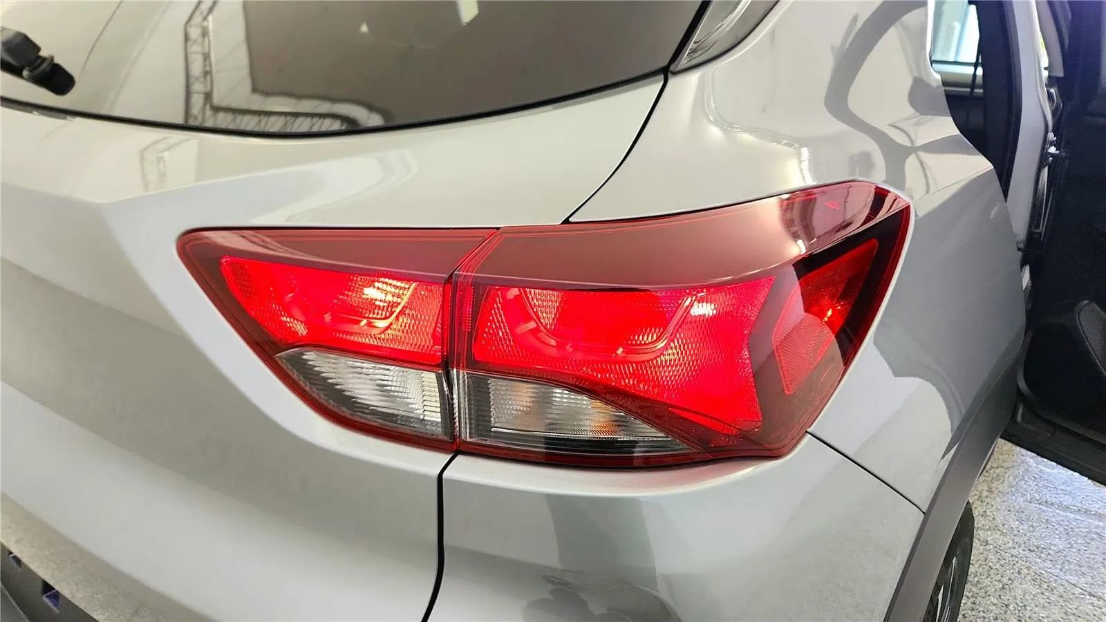 Used 2026 Chevrolet TrailBlazer LT FWD image 15