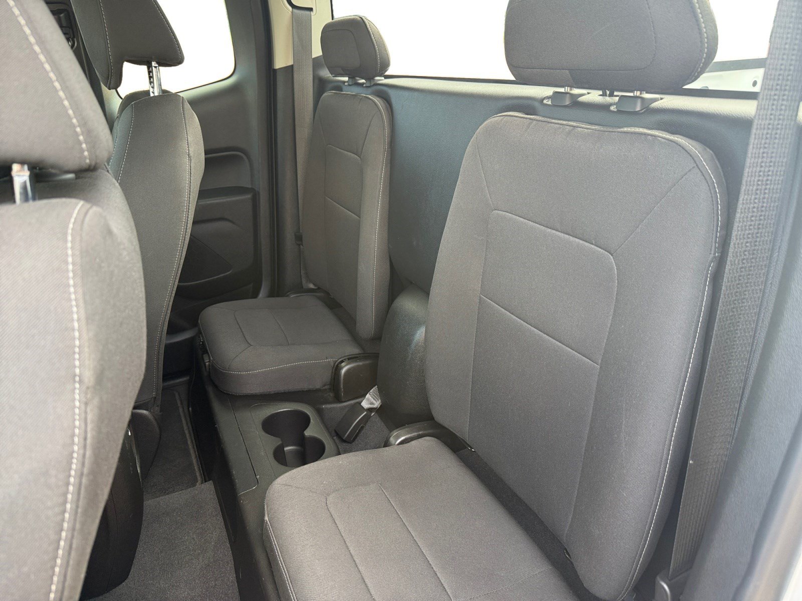 Used 2020 Chevrolet Colorado LT w/ Safety Package AWD/4WD image 13