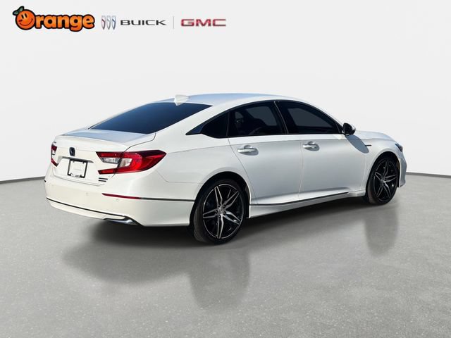 Used 2022 Honda Accord Touring image 3