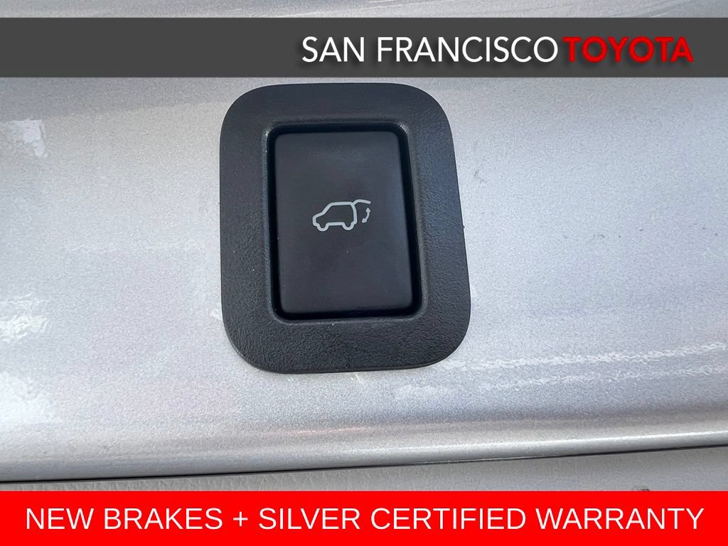 Certified 2016 Toyota Highlander Plus AWD/4WD image 39