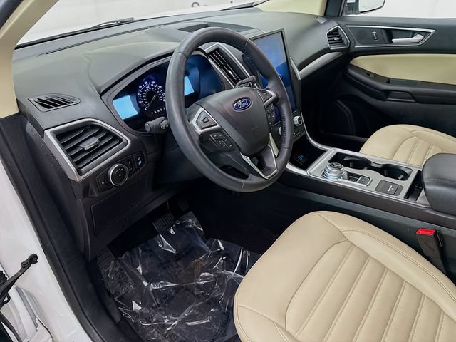 Certified 2024 Ford Edge SEL w/ Convenience Package AWD/4WD image 9