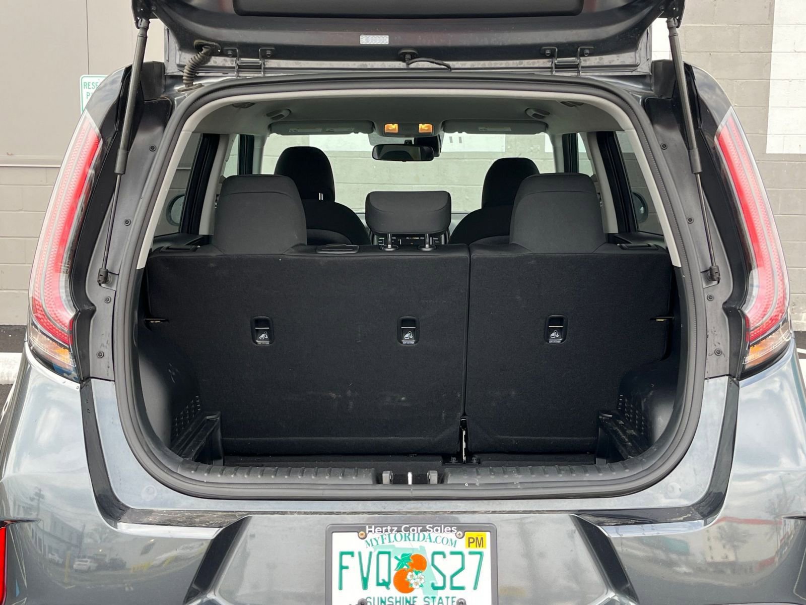 Used 2025 Kia Soul LX w/ LX Technology Package image 29