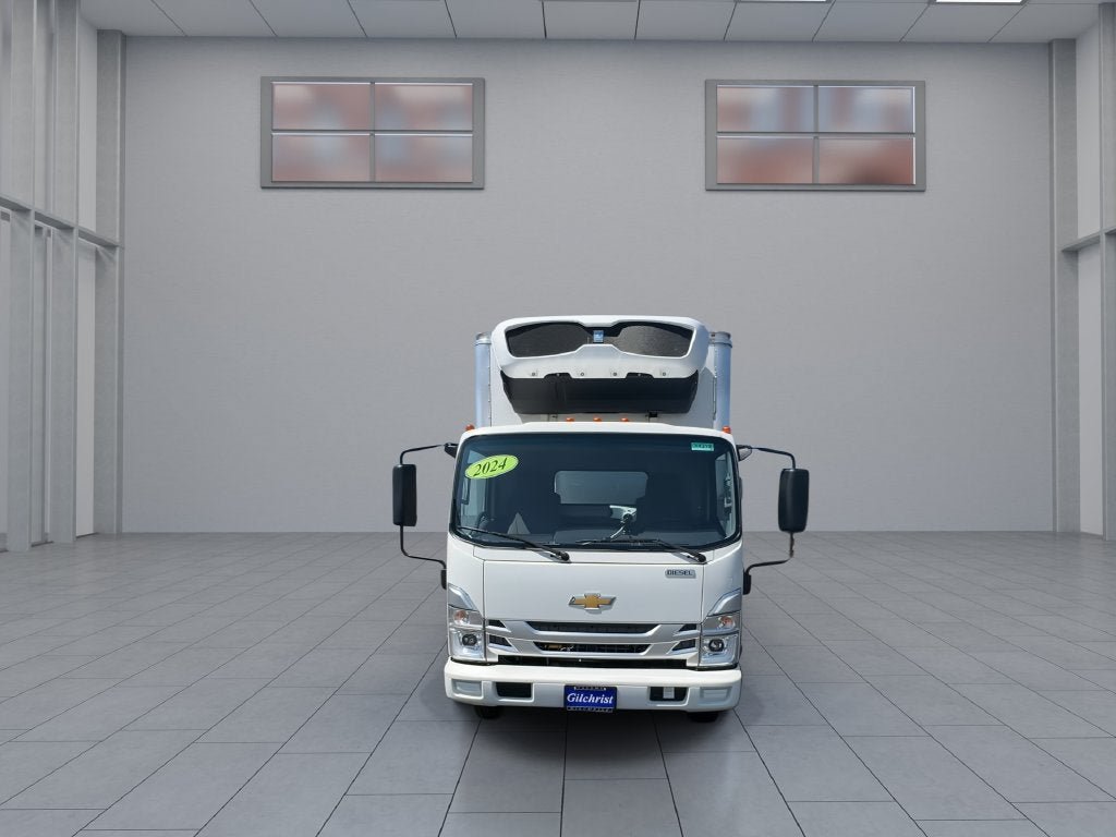 New 2024 Chevrolet Low Cab Forward 5500XD RWD image 3