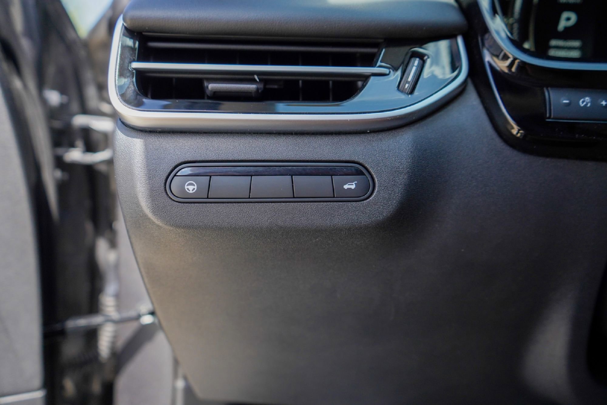 Certified 2023 INFINITI QX60 Luxe w/ Cargo Package image 20