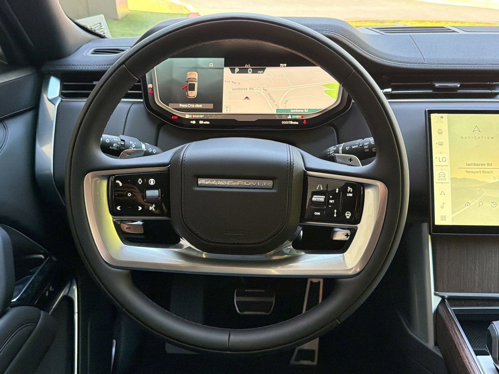 New 2026 Land Rover Range Rover SE image 18