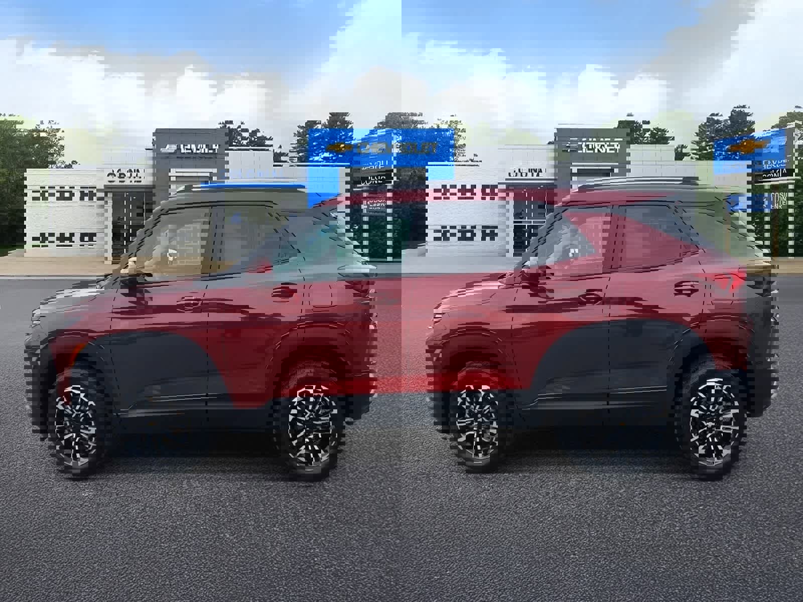 Used 2024 Chevrolet TrailBlazer LT w/ LT Cold Weather Package image 6