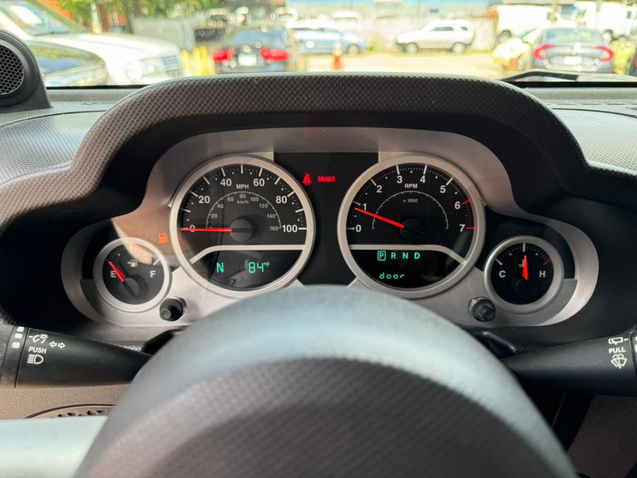 Used 2008 Jeep Wrangler Unlimited Sahara w/ Trailer Tow Group image 22