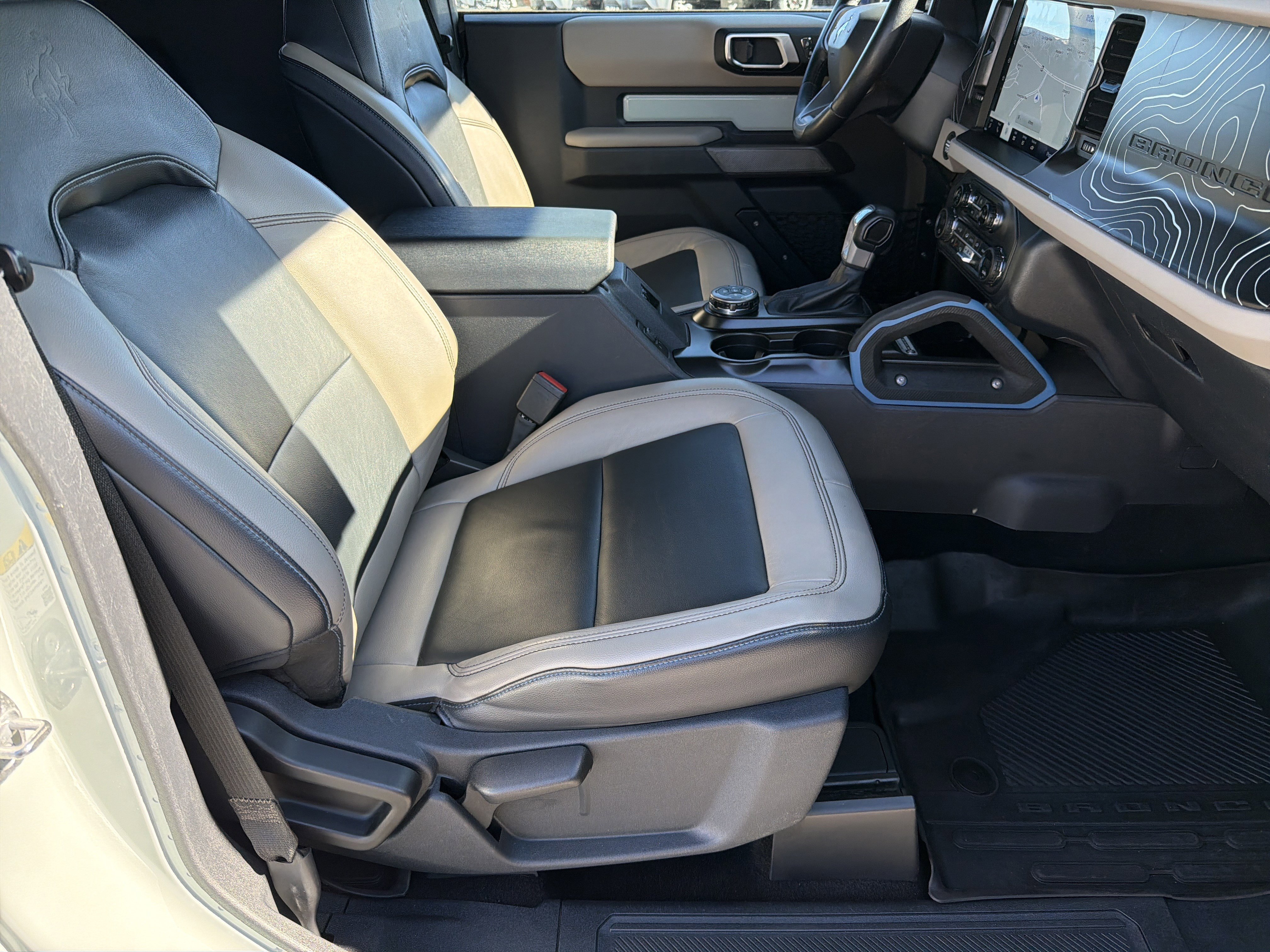 Used 2021 Ford Bronco Wildtrak image 24