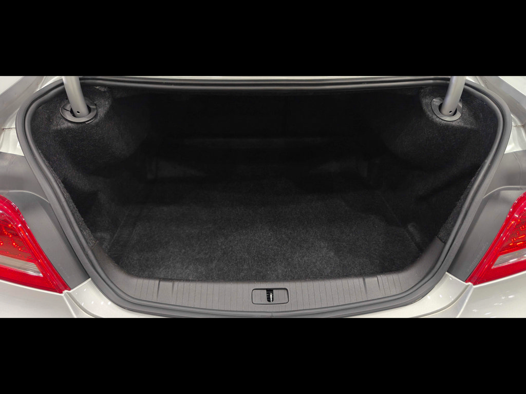 Used 2014 Buick LaCrosse Leather w/ Driver Confidence Package FWD image 30