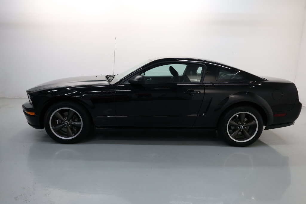 Used 2008 Ford Mustang GT Premium RWD image 43