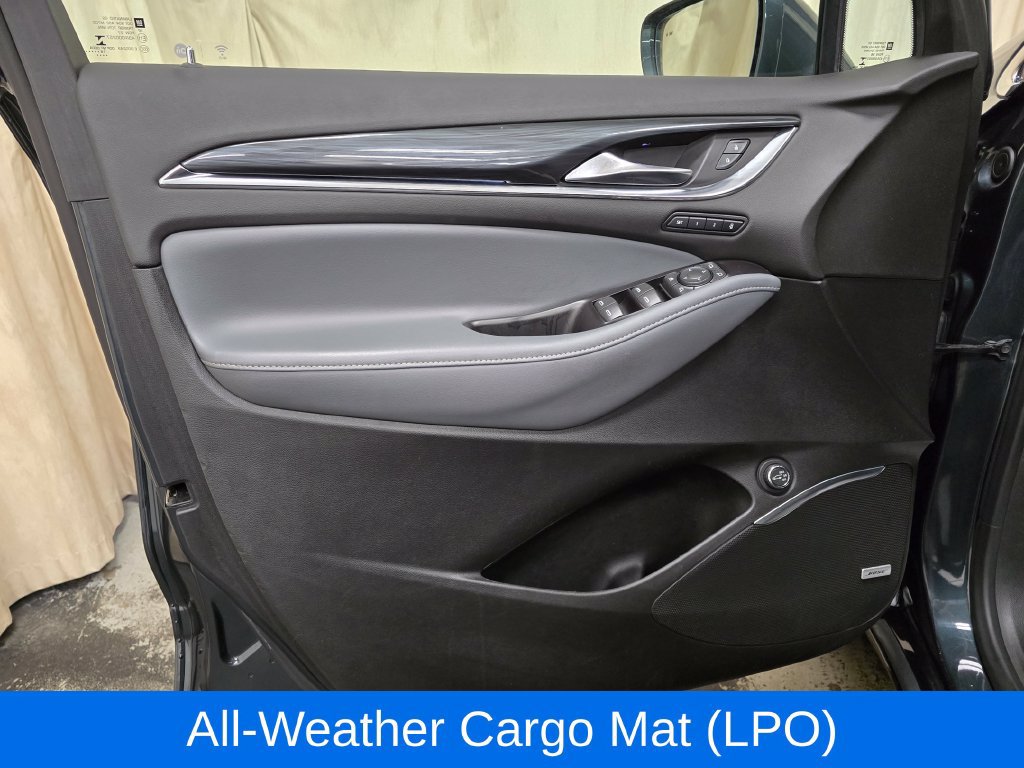 Used 2019 Buick Enclave Premium AWD/4WD image 12
