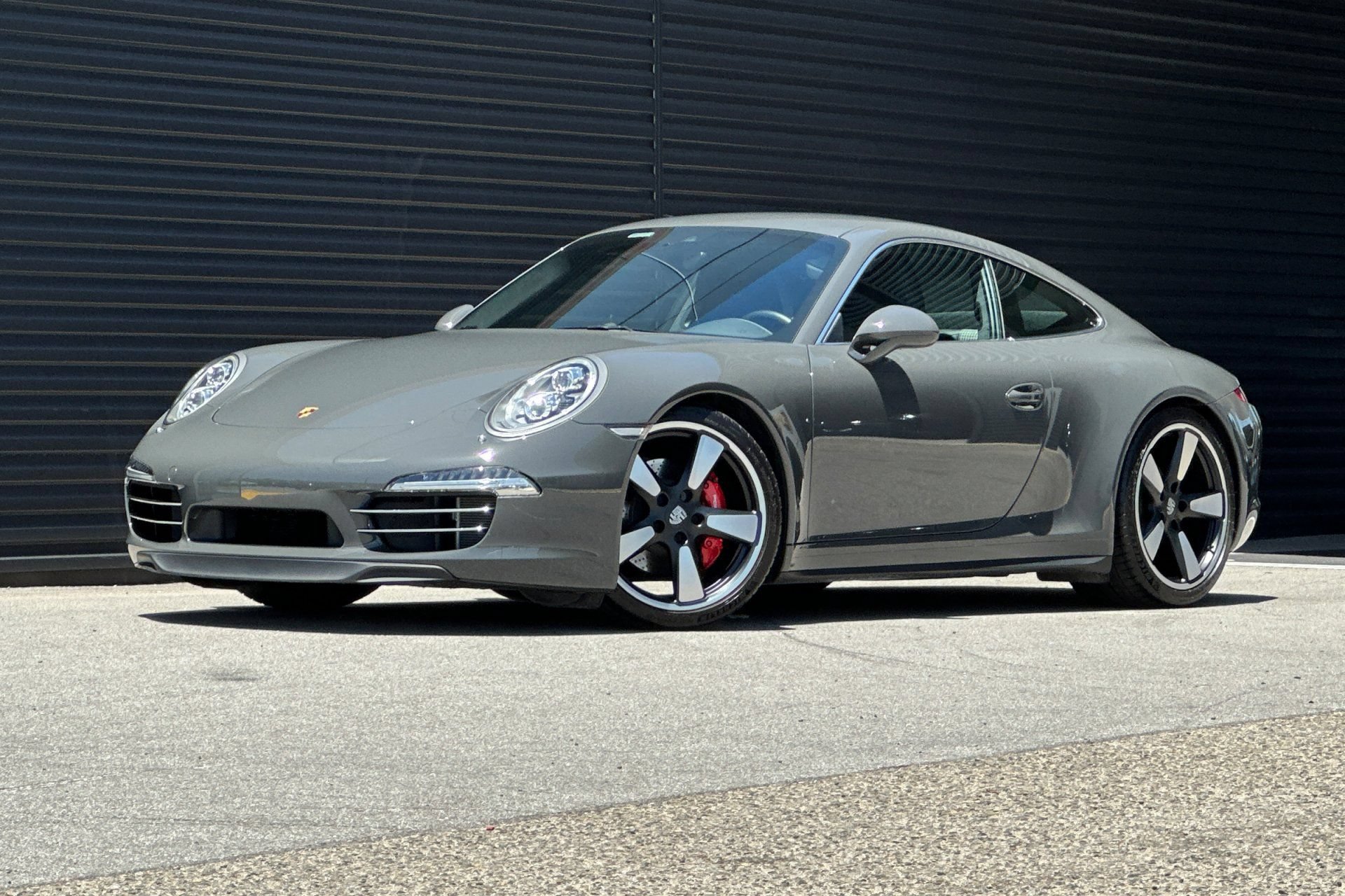 Used 2014 Porsche 911 50th Anniversary Edition RWD image 1