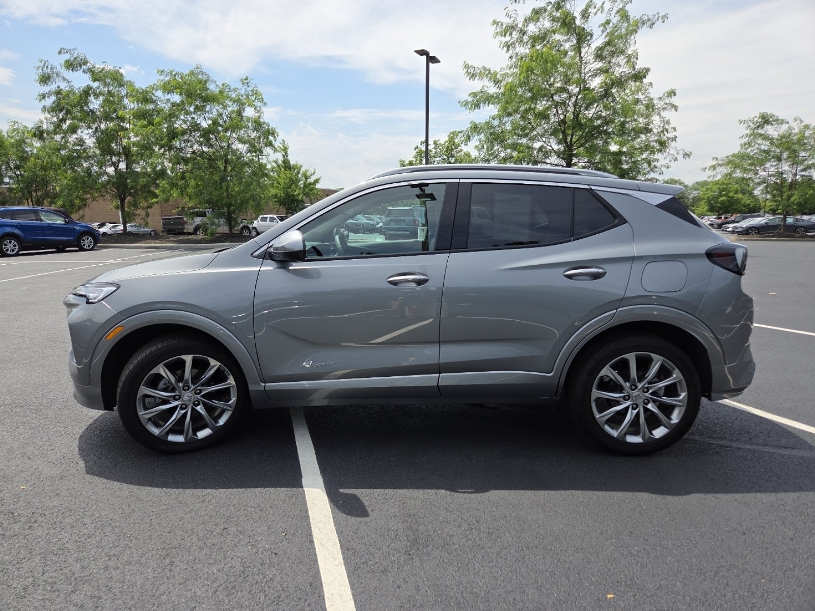 Used 2024 Buick Encore GX Avenir w/ Avenir Technology Package AWD/4WD image 20