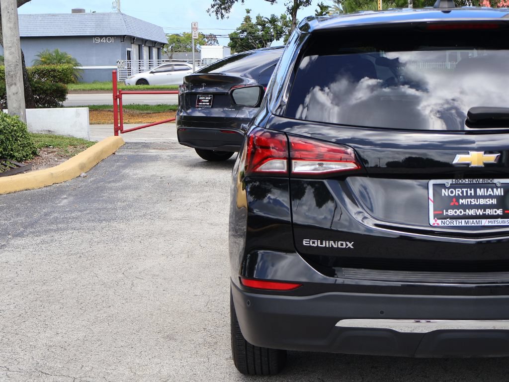 Used 2024 Chevrolet Equinox LT FWD image 14