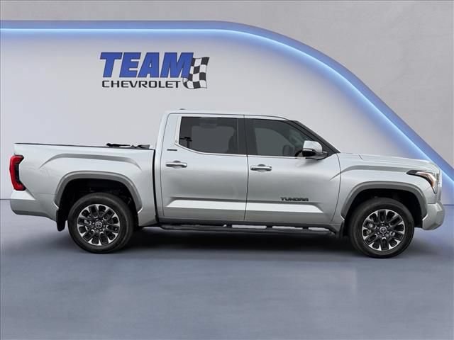 Used 2024 Toyota Tundra Limited w/ Power Package AWD/4WD image 4