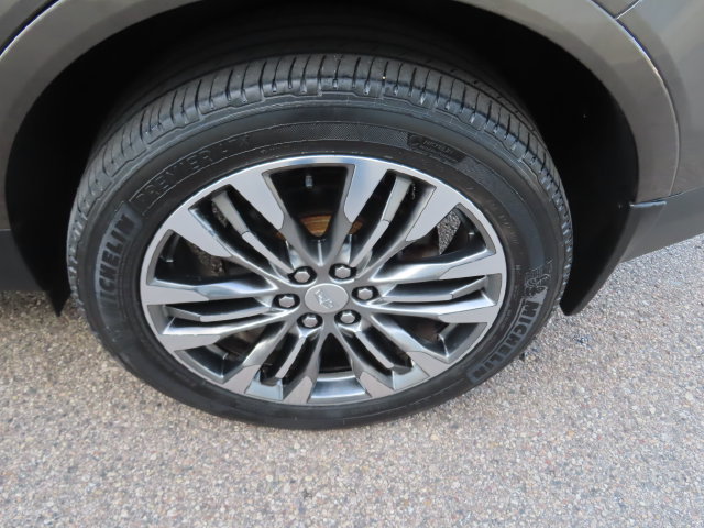 Used 2019 Cadillac XT5 Premium Luxury w/ Trailering Package AWD/4WD image 16
