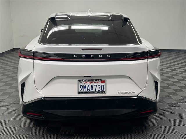 Used 2024 Lexus RZ 300e Premium w/ Technology Package image 6