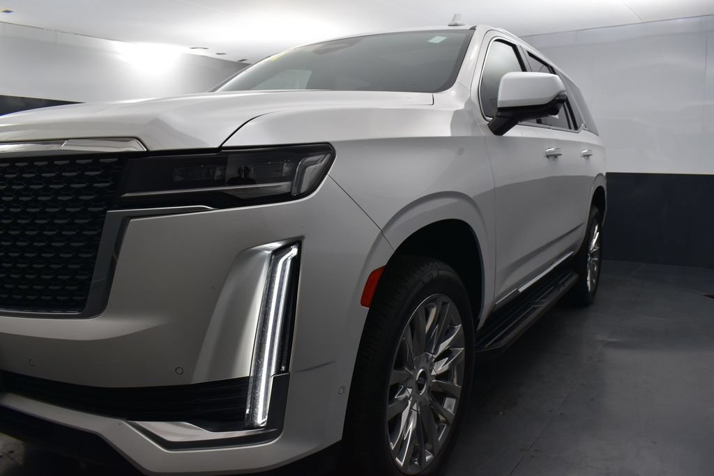 Used 2024 Cadillac Escalade Premium Luxury w/ LPO, Floor Liner Package AWD/4WD image 43