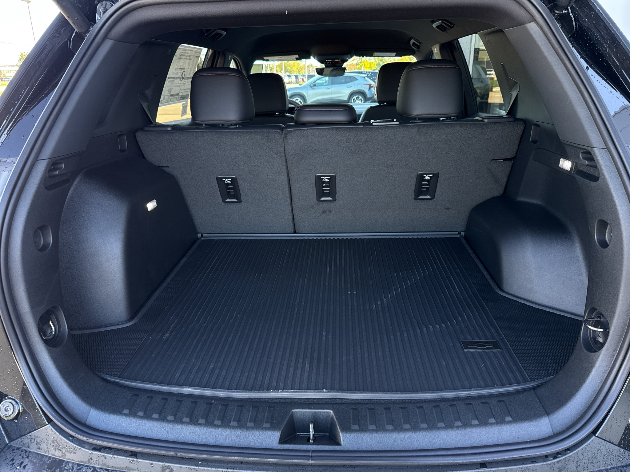 New 2027 Chevrolet Equinox RS w/ Safety and Technology Package AWD/4WD image 45