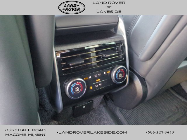 Certified 2025 Land Rover Range Rover SE AWD/4WD image 13