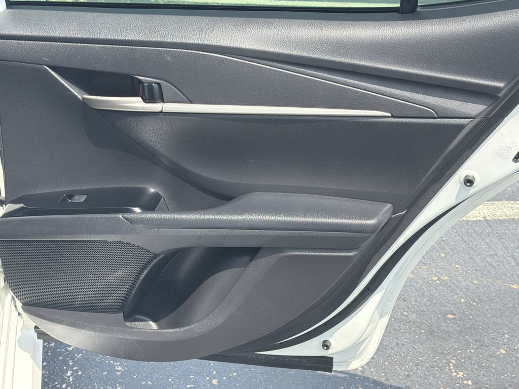 Used 2025 Toyota Camry LE FWD image 19