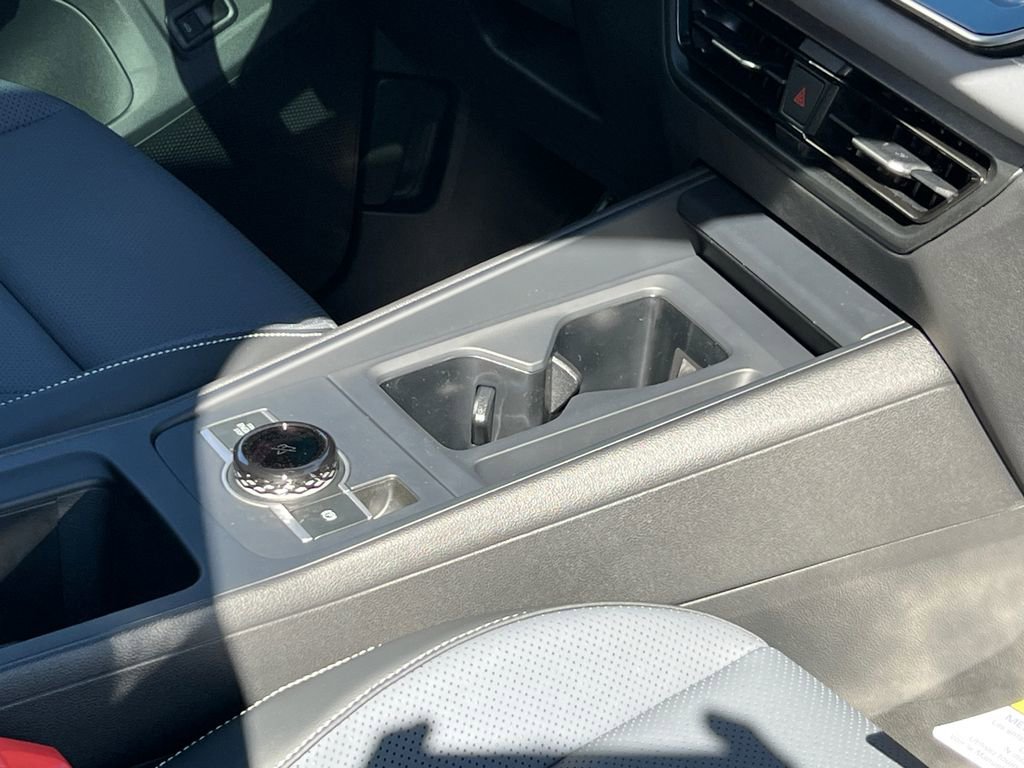 New 2026 Volkswagen Tiguan SE R-Line image 10