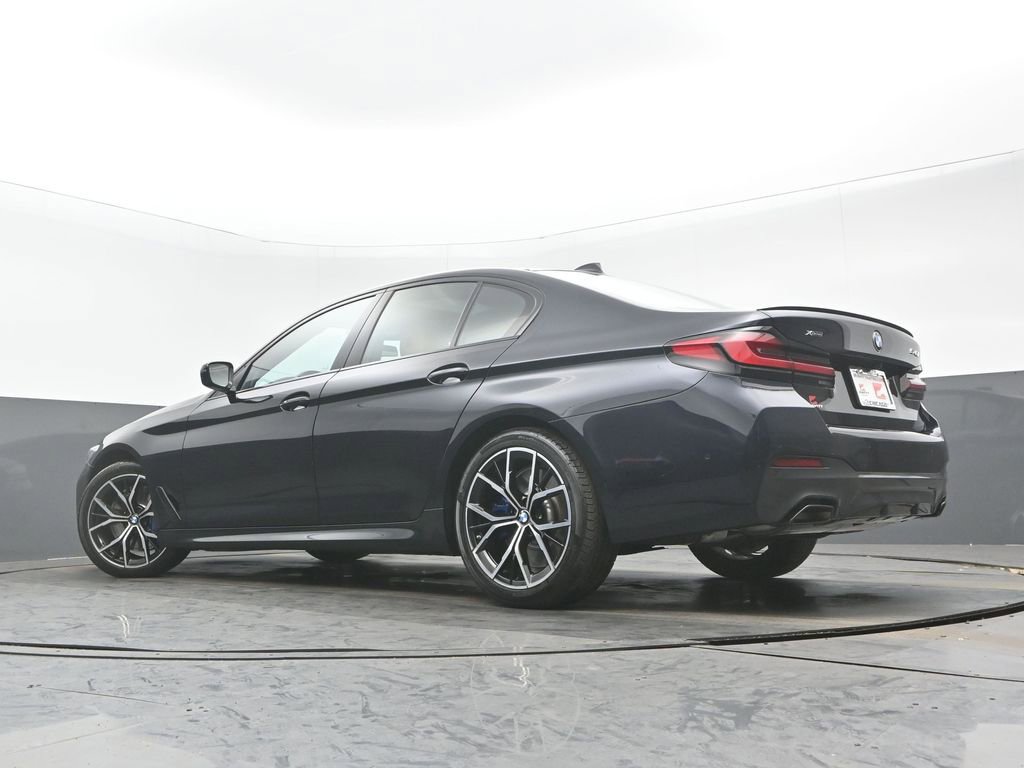 Used 2023 BMW 540i xDrive w/ M Sport Package image 30