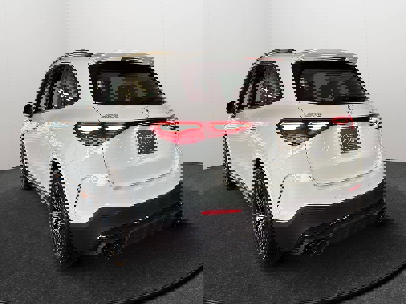 New 2026 Mercedes-Benz GLC 43 AMG 4MATIC image 6