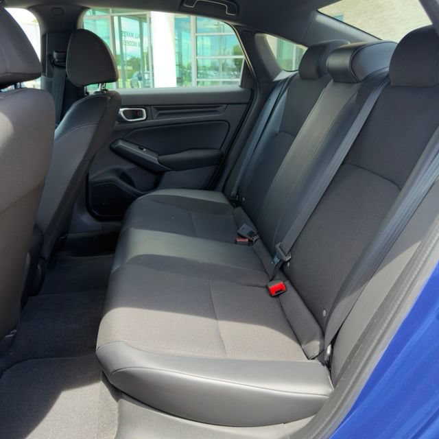 Used 2023 Honda Civic Sport image 11