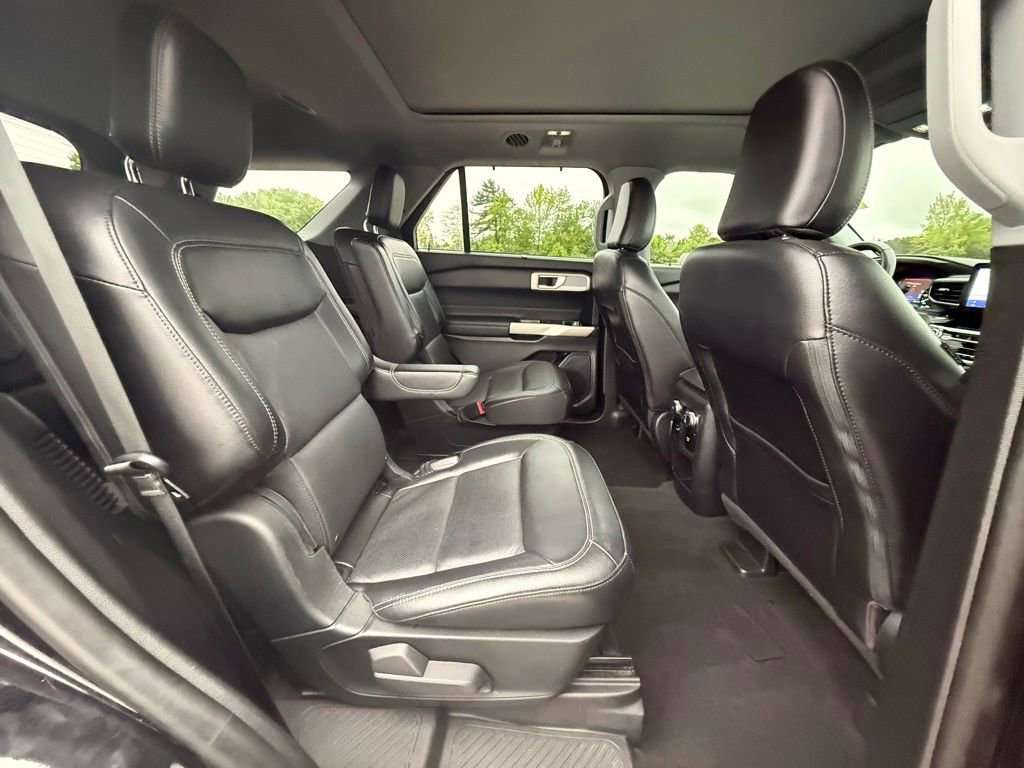 Used 2021 Ford Explorer Limited AWD/4WD image 34