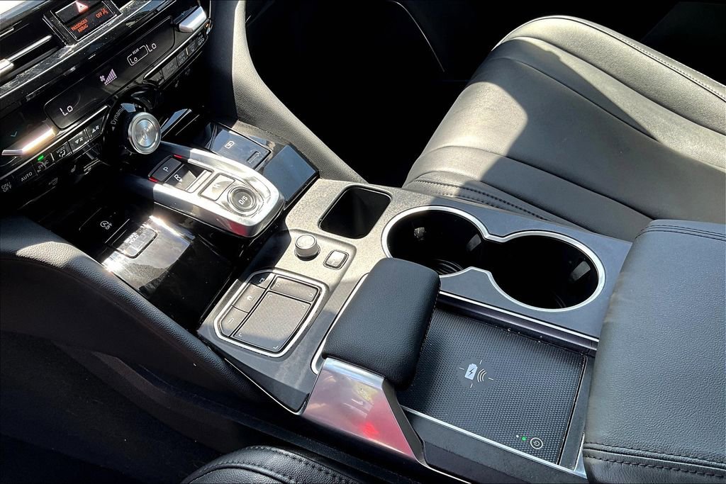 Used 2023 Acura MDX SH-AWD image 19